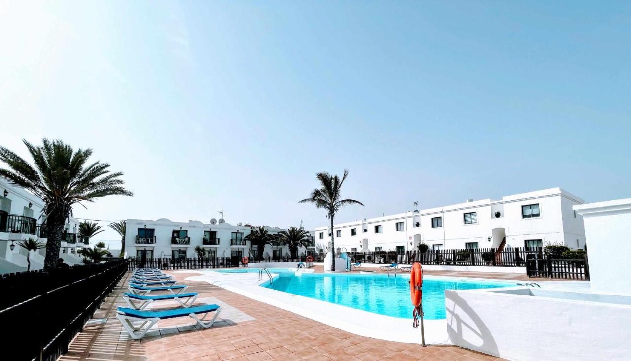 Armonia Pool View & Wi-Fi By Irent Fuerteventura Apartamento Corralejo Exterior foto