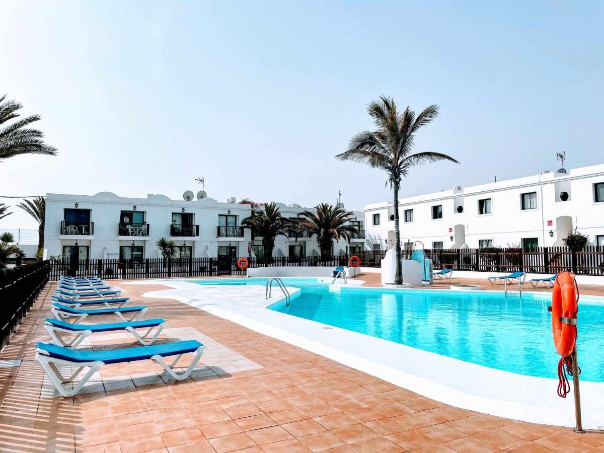 Armonia Pool View & Wi-Fi By Irent Fuerteventura Apartamento Corralejo Exterior foto