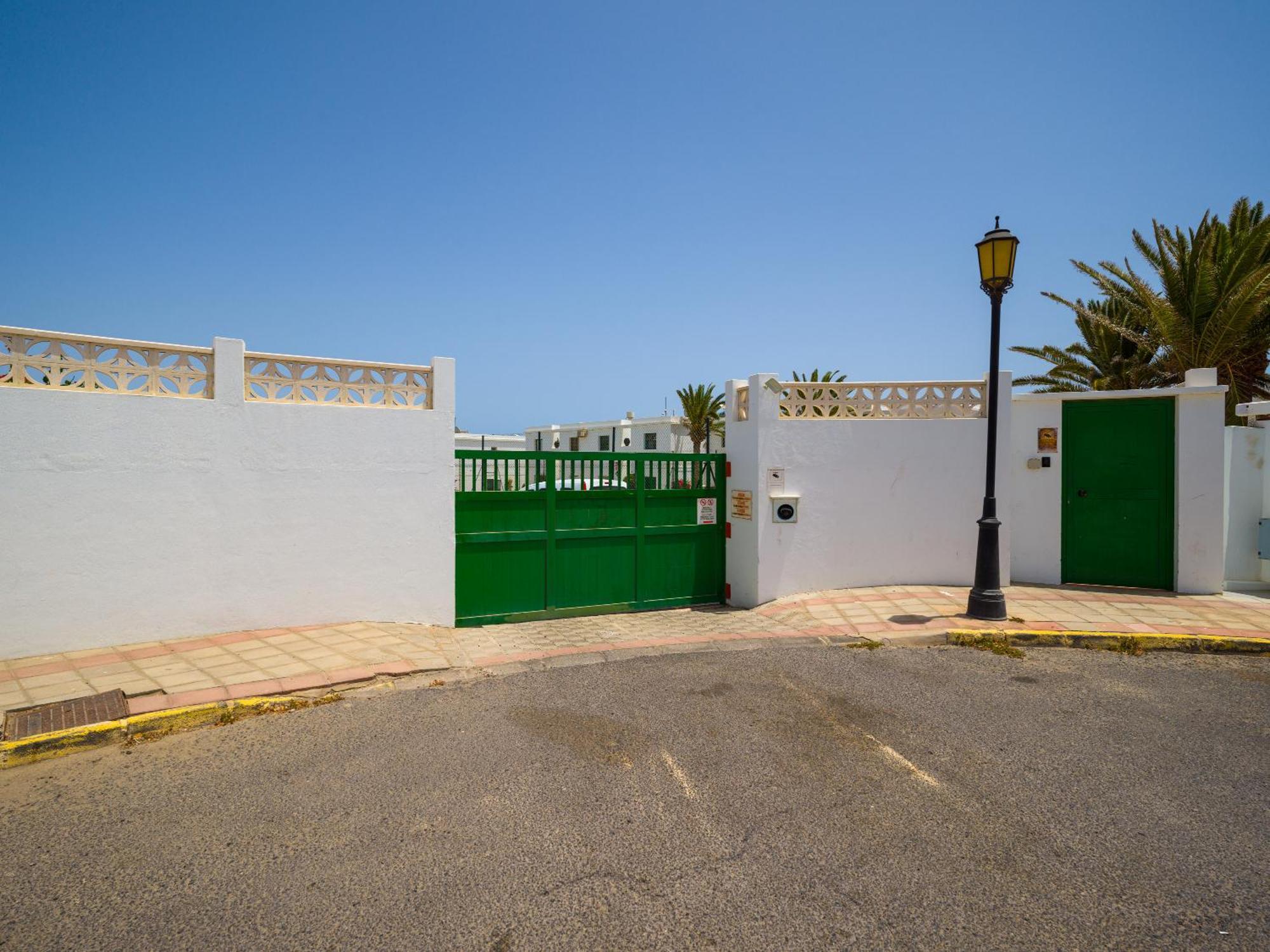 Armonia Pool View & Wi-Fi By Irent Fuerteventura Apartamento Corralejo Exterior foto